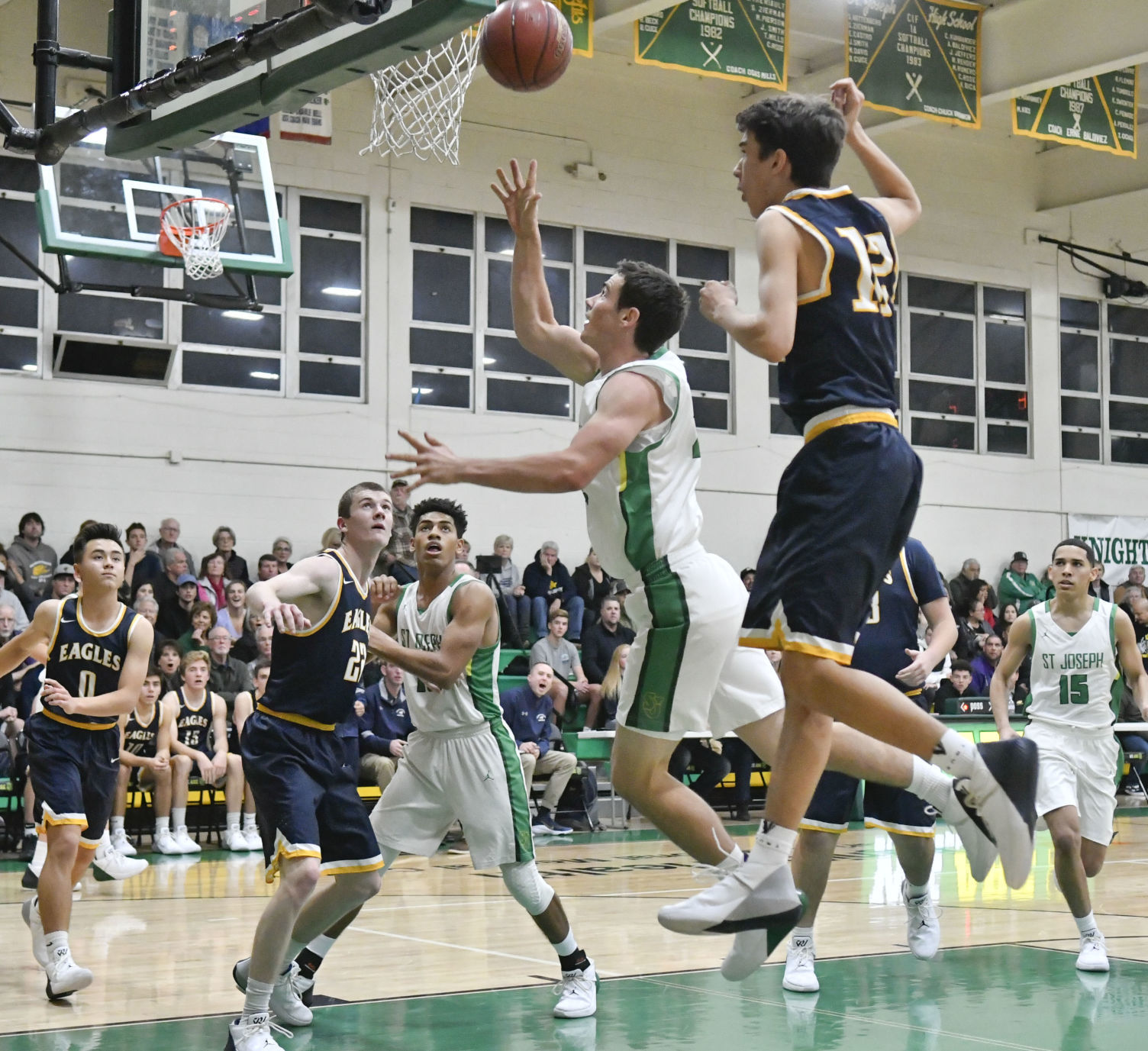010318 AG SJ b basketball 08.jpg